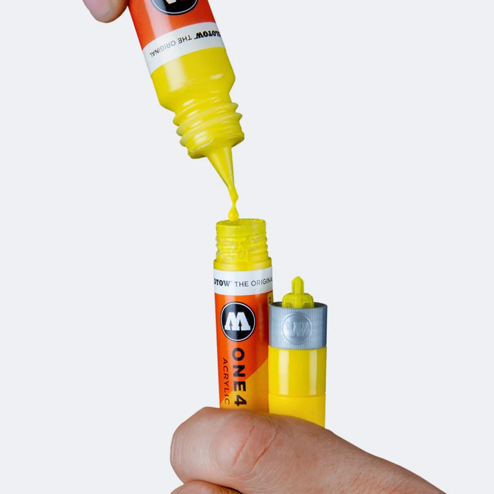 Акрилен пълнител MOLOTOW ONE4ALL 30 мл – касис, код 042 - 693.042